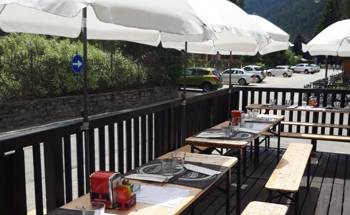 Cod.9970 - In vendita attività di Bar a Gressoney St Jean